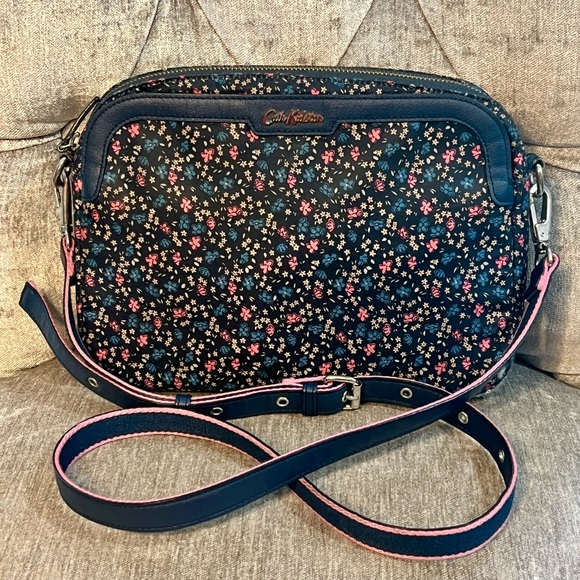 Cath Kidston Handbags - Cath Kidston Floral Crossbody Bag - GUC